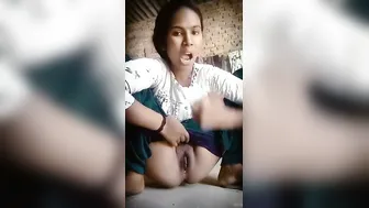 Village GF Fingering Herself Until She Cums Hard