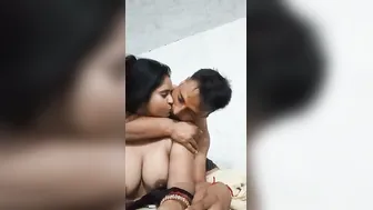 Chubby Married Woman Having Affair With Shopkeeper After Hours