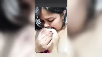 Eating Fruit Topless Leaked Selfie Of Naughty Indian GF