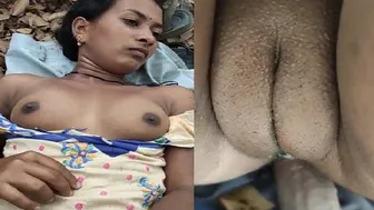 Village Slut Filming Herself Taking Client Outdoors Behind Shed