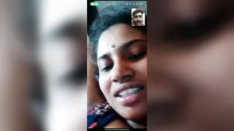 Tamil Girl Chatting Showing Her Hairy Armpits During Sex Call