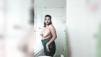 Busty Milf Stripping Down Making Her Private Hindi Sex Tape