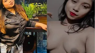 GF Teasing With Her Boobs During Steamy Video Call