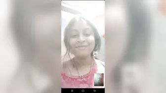 Bengali Girl Showing Off Her Natural Boobs On Naughty Video Call