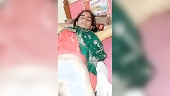 Village Bhabhi Getting Pounded Hard In Her Bedroom Leaked Clip