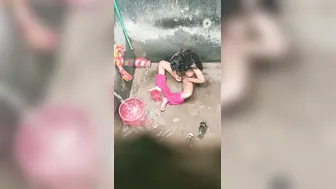 Village Girl Shaving Pussy Before Taking Steamy Bath At Home