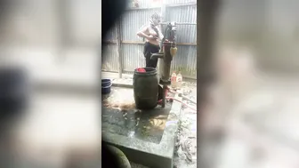 Married Bhabhi Bathing Topless Exposing Her Big Soft Boobs