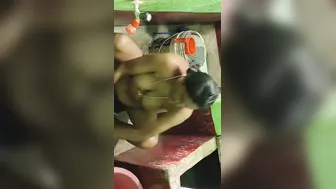 Curvy South Indian Aunty Bathing Nude In Steamy Home Video