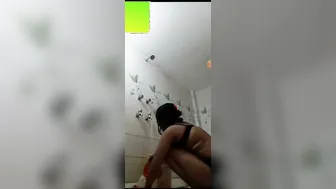 Bhabhi Stripping Down While Doing Laundry Caught On Cam