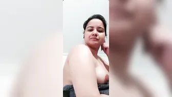 Milf Showing Boobs On Video Call Teasing Her Young Boyfriend