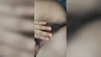 Northeast GF Showing Off Her Hairy Pussy On Video Call
