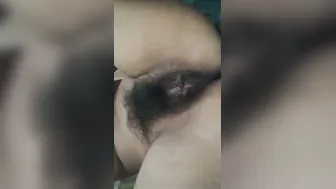 Northeast GF Showing Off Her Hairy Pussy On Video Call