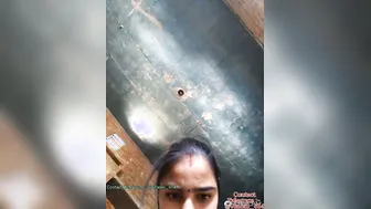 Masked GF Spreading Pussy Wide Open For Secret Lover