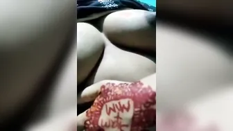 Bangla Babe Filming Her Curvy Body In Private Nude Selfie Clip