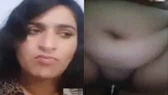 Married Aunty Playing With Big Boobs And Pussy On Video Call