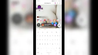 Sexy Wife Showing Big Boobs On Video Chat App For Viewers