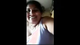 Chubby South Indian Aunty Flashing Her Massive Tits On Camera