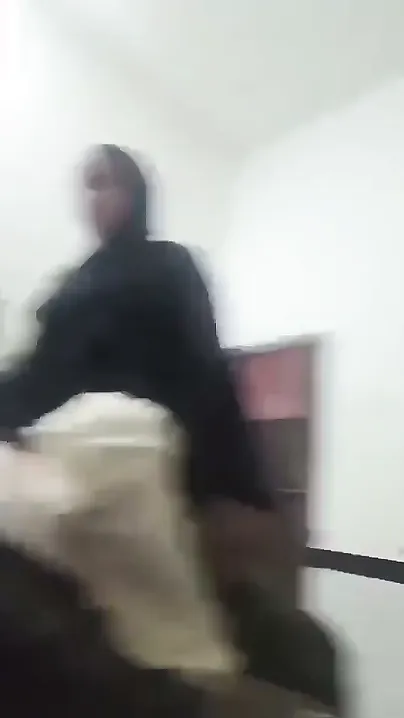 Pakistani GF Getting Her Smooth Pussy Fucked Hard