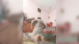 Married Woman In Black Bra Showing Her Pussy And Ass On Camera