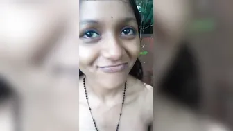 Village Babe Flashing Her Tits To Boyfriend In Forest Hideout