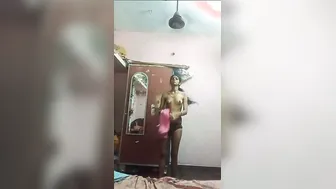 Skinny South Indian Babe Stripping Out Of Her Nighty For Me