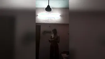 Petite South Indian GF Naked Videos Leaked Online