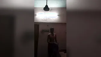 Petite South Indian GF Naked Videos Leaked Online