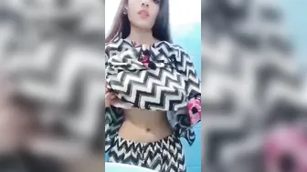 Cute GF Flaunting Her Massive Boobs On Private Clip