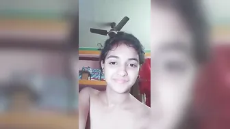 College Girl Dropping Towel Exposing Her Body In Village Room