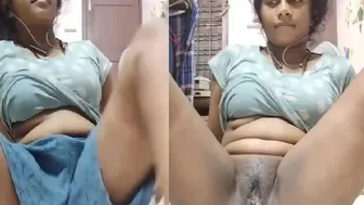 South Indian Babe Spreading Her Big Ass Wide For My Cock