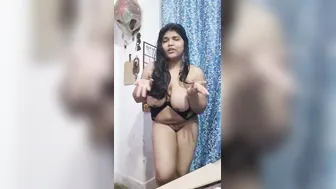 Bengali Dancing Babe Making Her Huge Boobs Bounce For Camera