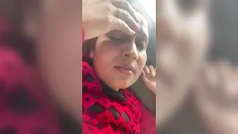 Married Bhabhi Showing Off Her Big Tits To Lover In Leaked Mms