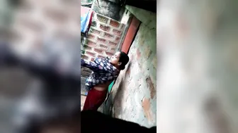 Bhabhi Caught Changing After Bath Dripping Wet And Naked Now