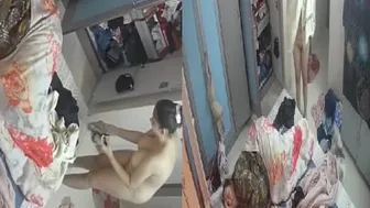 Busty Bhabhi Changing After Her Steamy Bath Caught On Camera