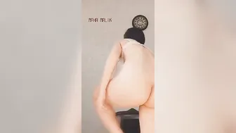 Snapchat Slut Stripping Naked For Viral Desi Nude Show