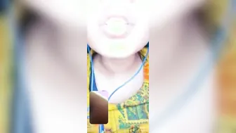 Wet Pussy Gf Rubbing Herself During Naughty Video Call Session