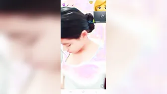 Hot Babe Showing Big Tits During Private Tango Live Session