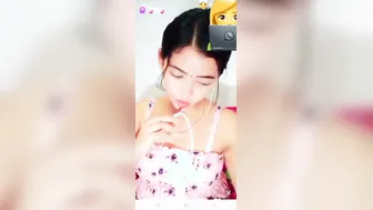 Hot Babe Showing Big Tits During Private Tango Live Session