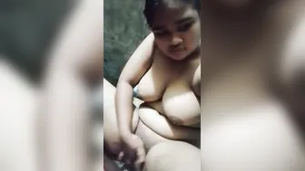 Chubby Bengali GF Fingering Pussy Nude Pics Leaked