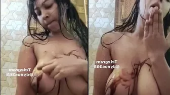 Naughty Wife Pouring Chocolate Syrup On Boobs During Live App