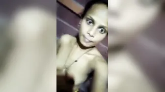 Village Gf Showing Small Tits During Naughty Video Chat Leak
