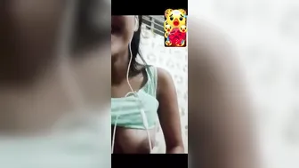 Untouched GF Revealing Perfect Boobs On Video Call