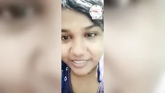 GF Showing Her Tight Pink Pussy During Nude Video Call