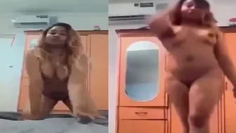 Horny GF Dancing Naked Then Fingering Herself On Cam