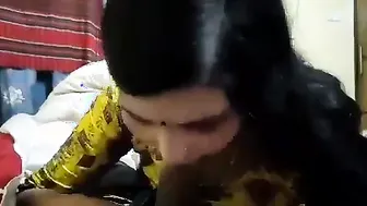 Married Woman Trying To Suck His Dick For The First Time