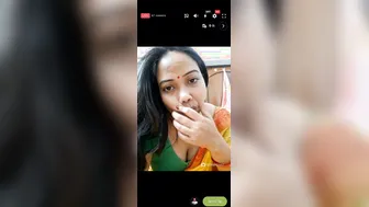 Youtuber Babe Stripping Saree And Blouse Live On Cam For Fans