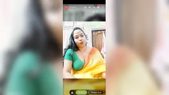 Youtuber Babe Stripping Saree And Blouse Live On Cam For Fans