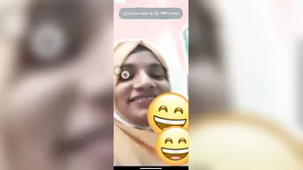 Desi Nurse On Shift Flashing Big Tits To BF Secretly