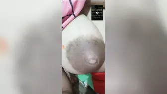 Cute Gf Stripping Completely Naked Showing Everything On Camera