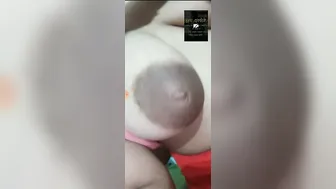 Cute Gf Stripping Completely Naked Showing Everything On Camera